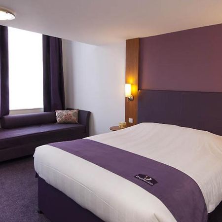 Premier Inn London Hayes, Heathrow Hayes  Eksteriør billede