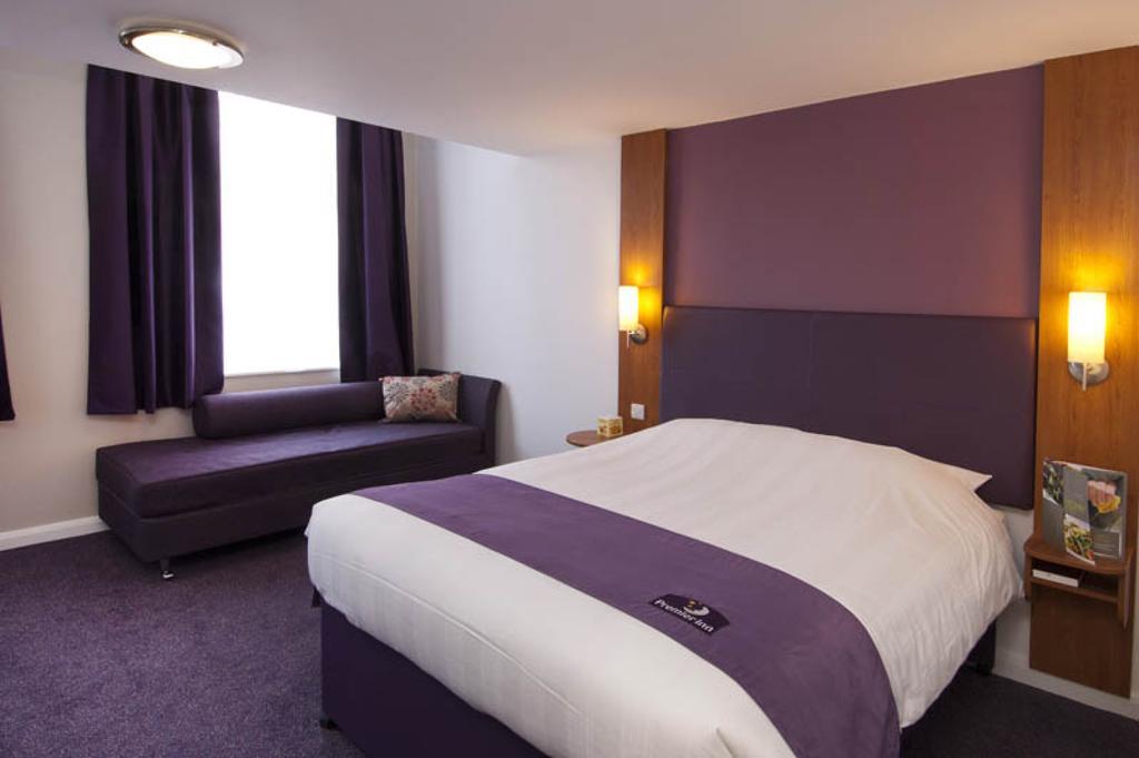 Premier Inn London Hayes, Heathrow Hayes  Eksteriør billede