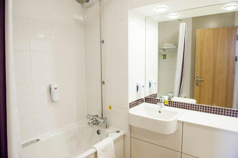 Premier Inn London Hayes, Heathrow Hayes  Eksteriør billede